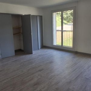 Location Appartement à PONT EN ROYANS - Photo 1