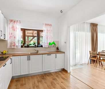 Casa de inchiriat 6 camere Moderna Sibiu Tocile - Photo 1