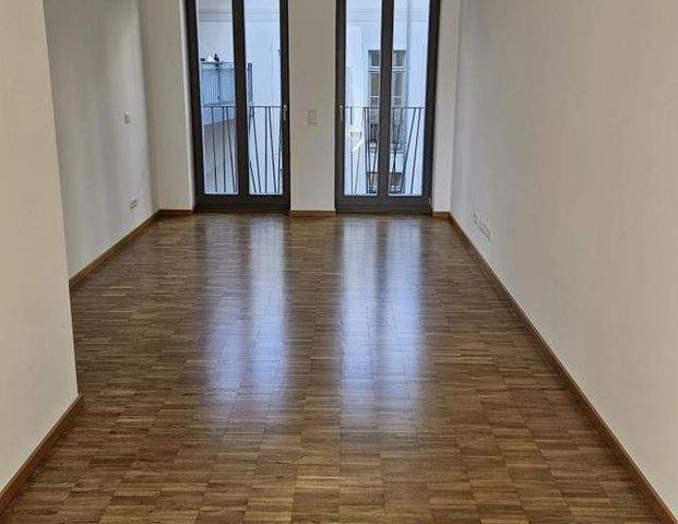 Stilvolles Wohnen am historischen Neumarkt! Exklusive Ausstattung, Traumterrasse! - Foto 1