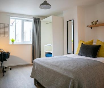 6 bedroom house to rent - Photo 4