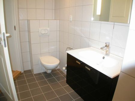 Central lejlighed i Aalborg med to værelser og gode faciliteter - Photo 4