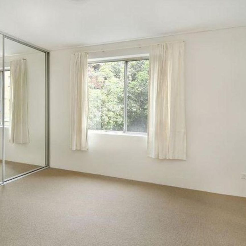 10/6 Gillies Street, Wollstonecraft - Photo 1