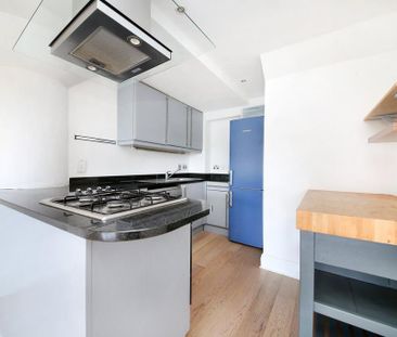 2 bedroom maisonette to rent - Photo 5