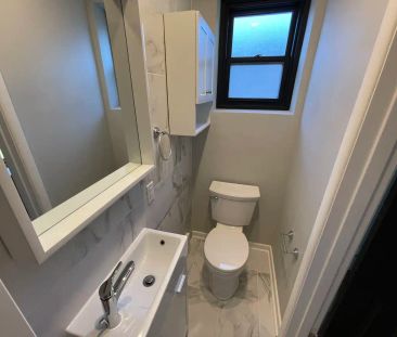 105 Rosemount Ave. — Bachelor - Photo 6