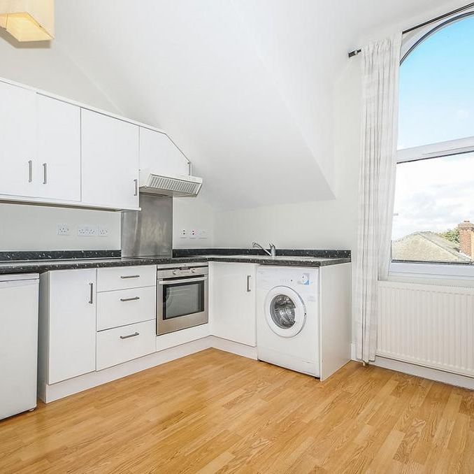 1 bedroom property to rent - Photo 1