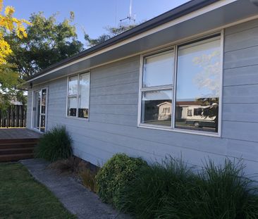 This is a renovated three bedroom family home with a new kitchen, b... - Photo 6
