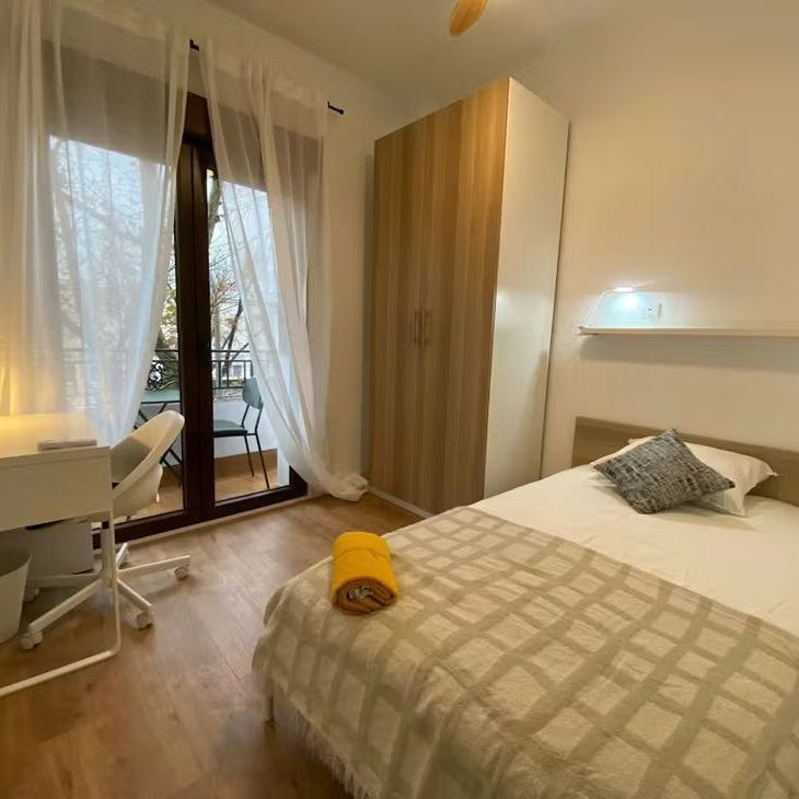 Avenida de la Albufera, Madrid, Community of Madrid 28038 - Foto 1