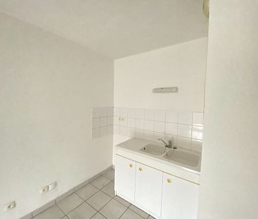 APPARTEMENT T2 A LOUER - Photo 2