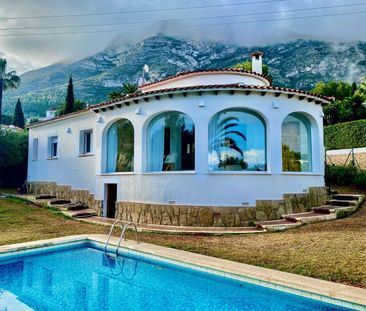 Villa for Rental in Denia - Photo 3