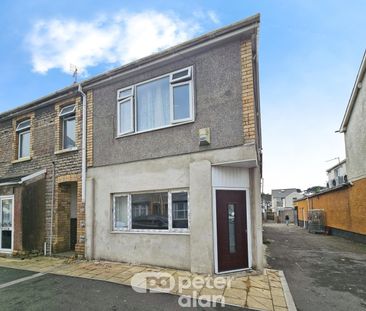 New Road, PORTHCAWL - Photo 1