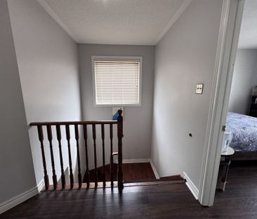 For Lease - 43 Thornbush Boulevard, Brampton, Ontario - Photo 2