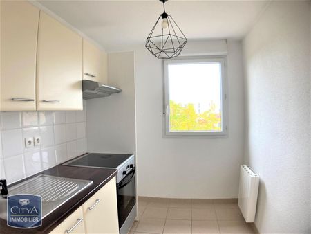 Location Appartement 3 pièces 61m² MONTAUBAN 82000 - Photo 3