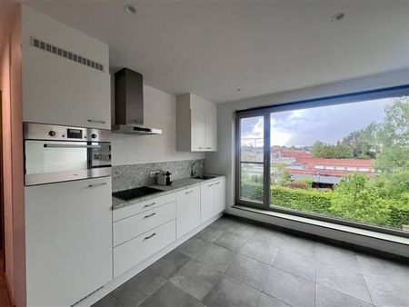 Appartement te huur - Foto 3