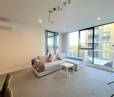 EXTRA LARGE 100SQM TWO BEDROOM PLUS STUDY & WINTER-GARDEN AT 'CENTR... - Photo 1