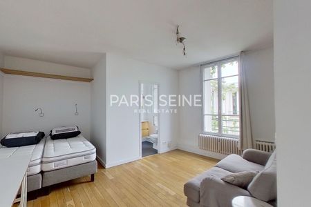 ** RUE CHEVERT**BEAU STUDIO MEUBLÉ **DERNIER ÉTAGE ASC**LUMINEUX ET CALME** - Photo 3