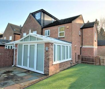 3 bedroom House To Let - Photo 1