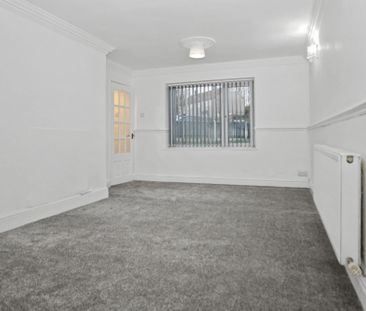 Johnson Avenue, Prescot - Photo 2