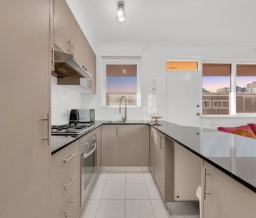 10/30 Davis Avenue, South Yarra VIC 3141 - Apartment For Rent | Domain - Photo 3