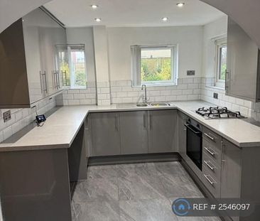 4 bedroom terraced house to rent - Photo 3