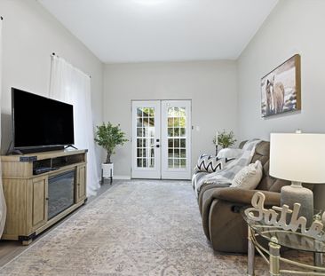 For Lease - 10 Roosevelt Avenue, Ajax, Ontario - Photo 4