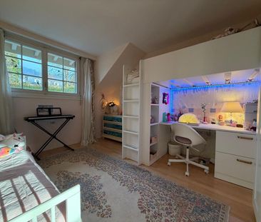 Spacious and bright semi-detached villa with lake and mountain views - Photo 5