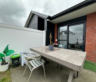 RARE IN RIVERHEAD - Photo 4