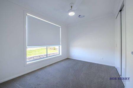 Newly Built Three-Bedroom Home in Popular Southlakes Estate - Photo 4