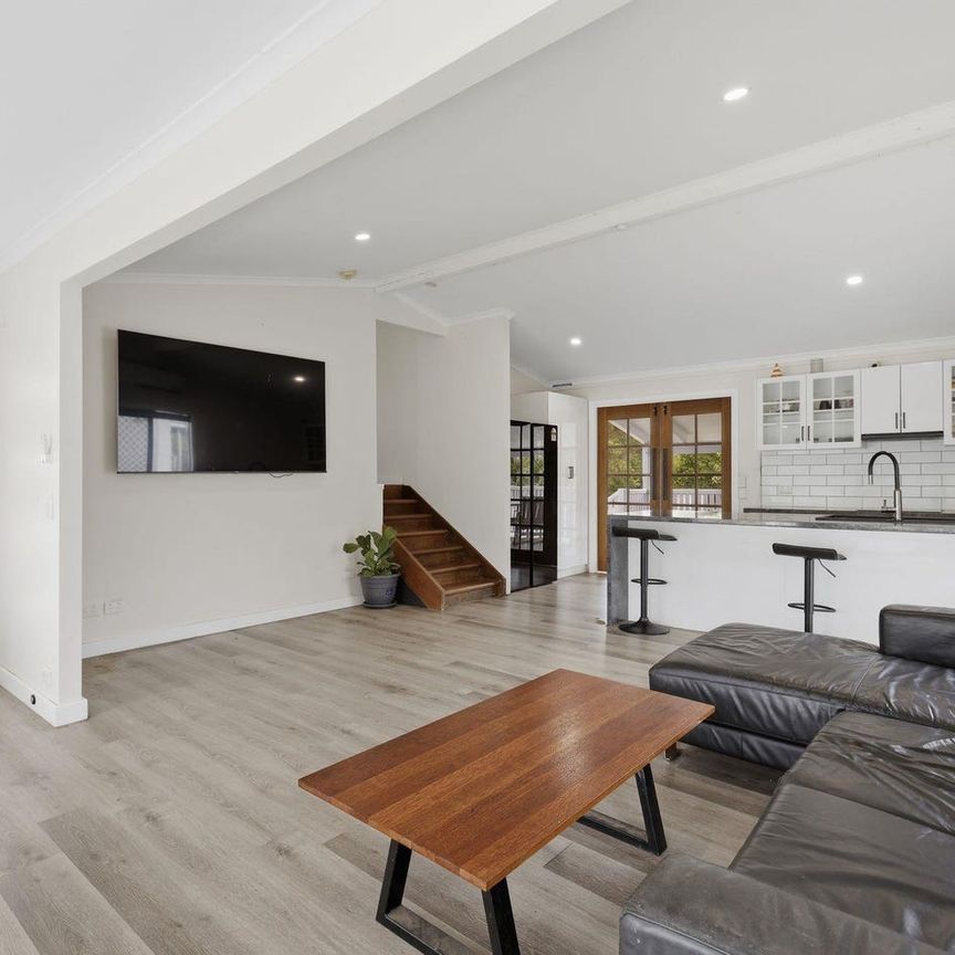 Charming Family Home with Spacious Yard – 11 Glendale Street, Marsden - Photo 1