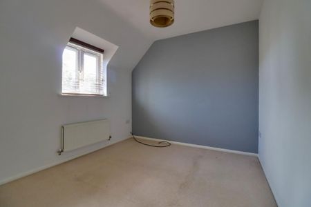 2 bedroom maisonette to rent - Photo 4