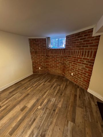 For Lease - 90 Ontario Avenue Unit# BSMT, Hamilton, Ontario - Photo 2