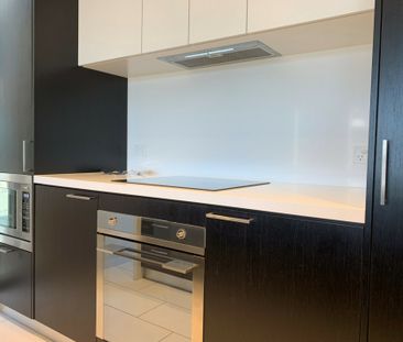 19/14 Trevillian Quay, Kingston ACT, Belconnen - Photo 2
