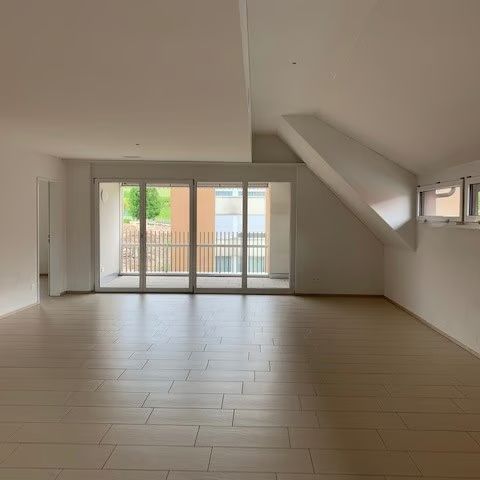 3.5 Zimmer, 104 m², 2. Stock - Photo 1