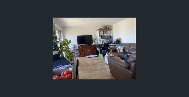 Beautiful Courtyard Home Waiting For You! - Photo 1