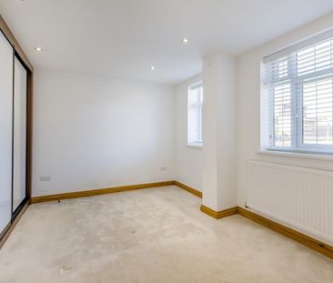 3 bedroom bungalow to rent - Photo 2