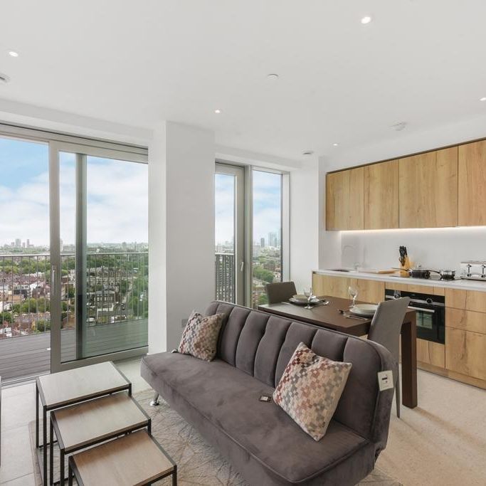 Studio to rent - Photo 1