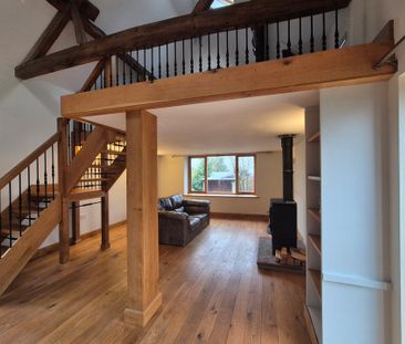 2 bed barn conversion to rent in Cherry Barn, Pencombe, Bromyard, H... - Photo 1