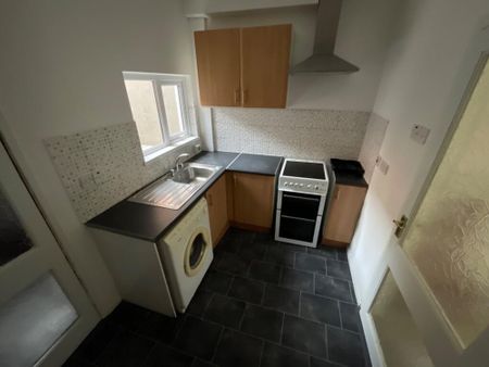 29 Orkney Street, Belfast, BT13 3GR - Photo 3