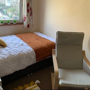 All Female Flat Share - Photo 2