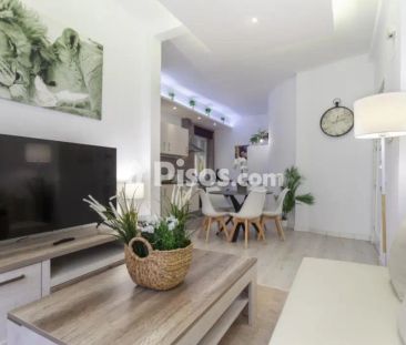 Piso en alquiler en Centro - Photo 1