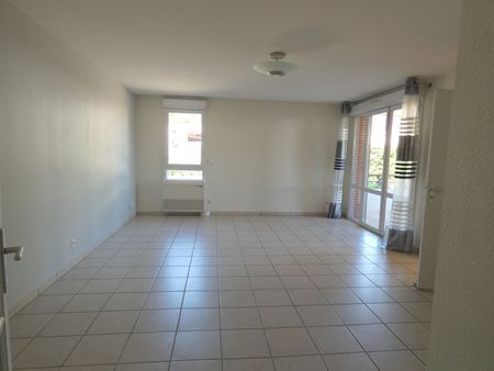 Apartment - Photo 3