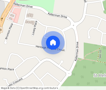 “Immaculate Family Home with the Lot” - Photo 1