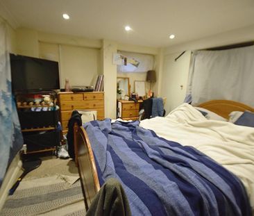 5 bedroom terraced house to rent - Photo 5