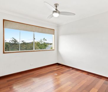 Modern Home in Central Location - Photo 3