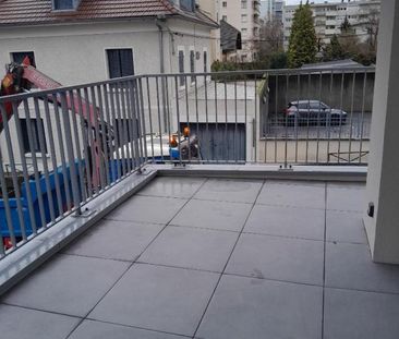 Location Appartement 3 pièces 73m² AIX LES BAINS 73100 - Photo 5