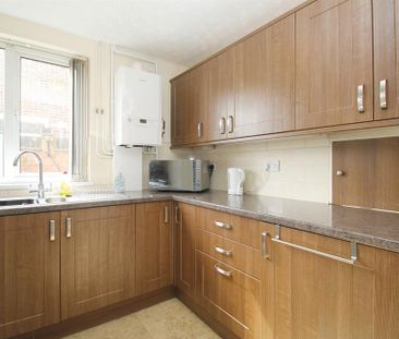 4 bedroom house share to rent - Photo 4