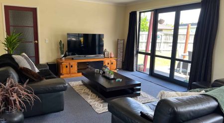 16 Sylvan Street - Photo 3