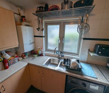 Room in a Shared House, Pomeroy Street, SE14 - Photo 6