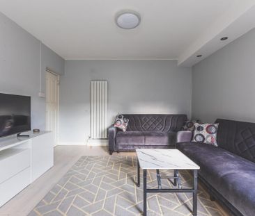 2 bedroom detached house to rent - Photo 1