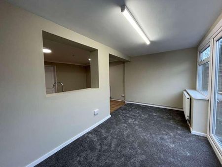 Vanguard Close, Birmingham, B36 - Photo 3