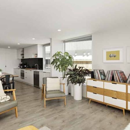 Paparangi 3 Bedrooms - Photo 3